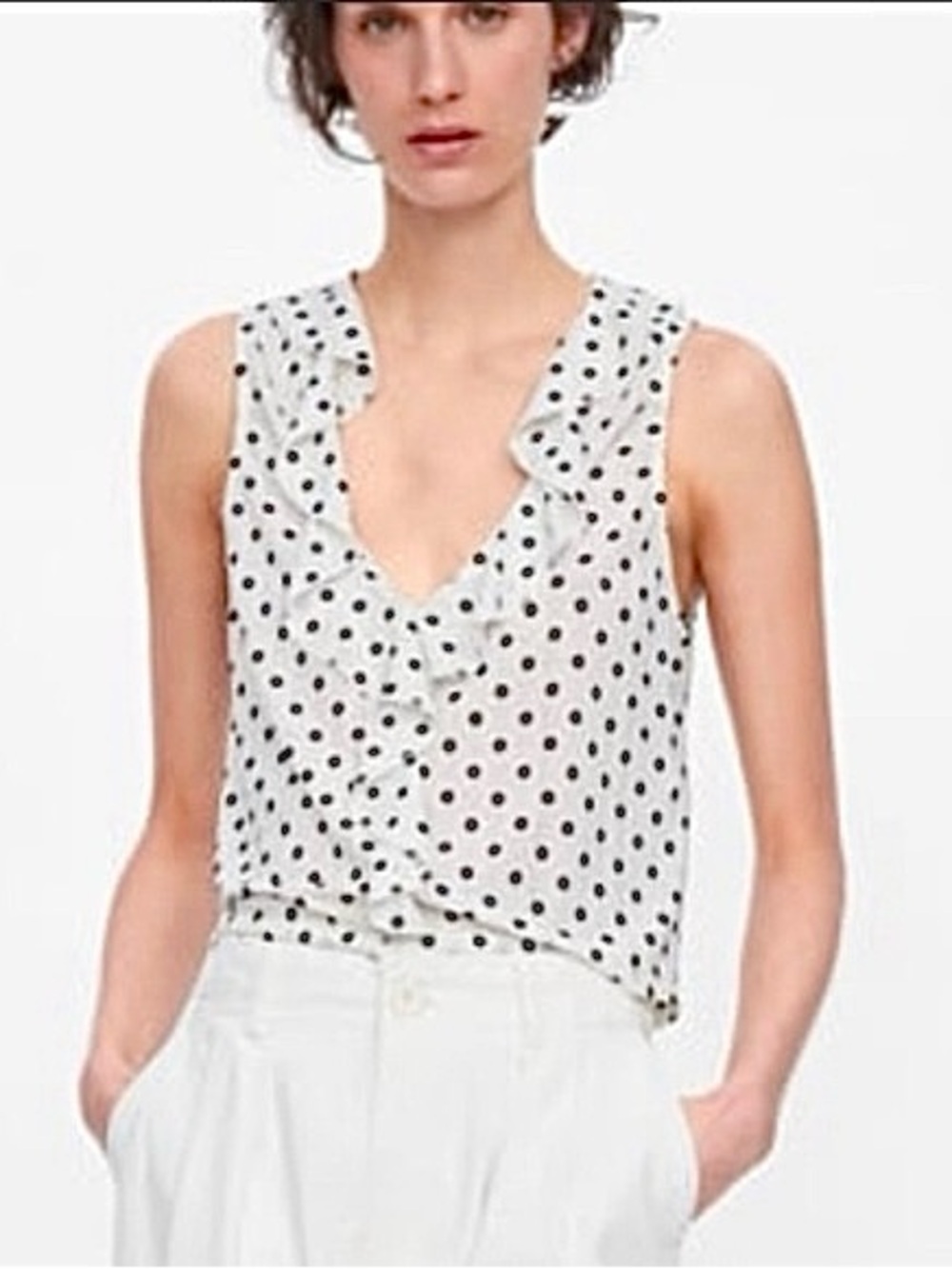 Zara White Sleeveless Polka Dot Ruffle V-Neck Camisole size M Med
